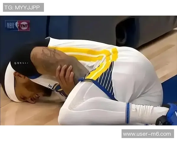 亚当斯称狄龙场下可爱场上却毫不留情甚至肘击自己