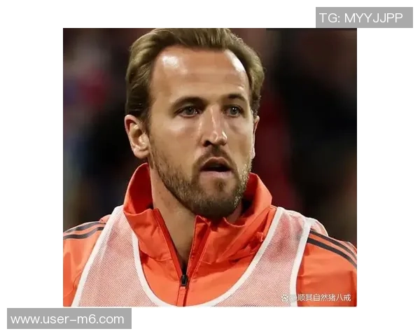 拜仁关注费耶诺德19岁边卫雷德视其为右后卫首选目标